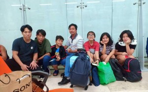 ĐỘI QUÂN ĂN HẠI 