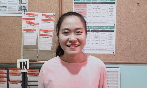 CÔ GÁI VÀNG TRONG LÀNG DU HỌC TIẾNG ANH