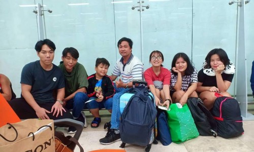 ĐỘI QUÂN ĂN HẠI 